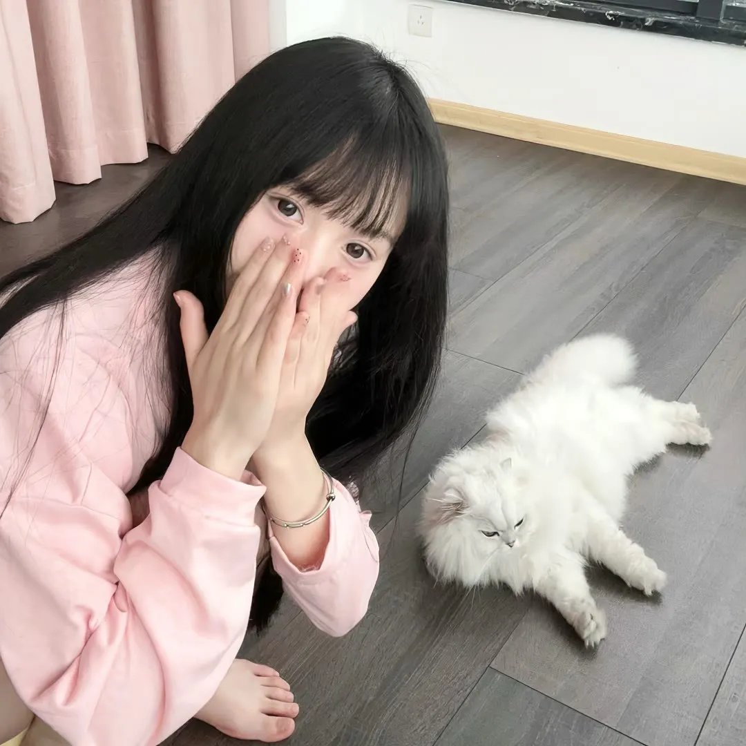 索女·丧尸·机关枪